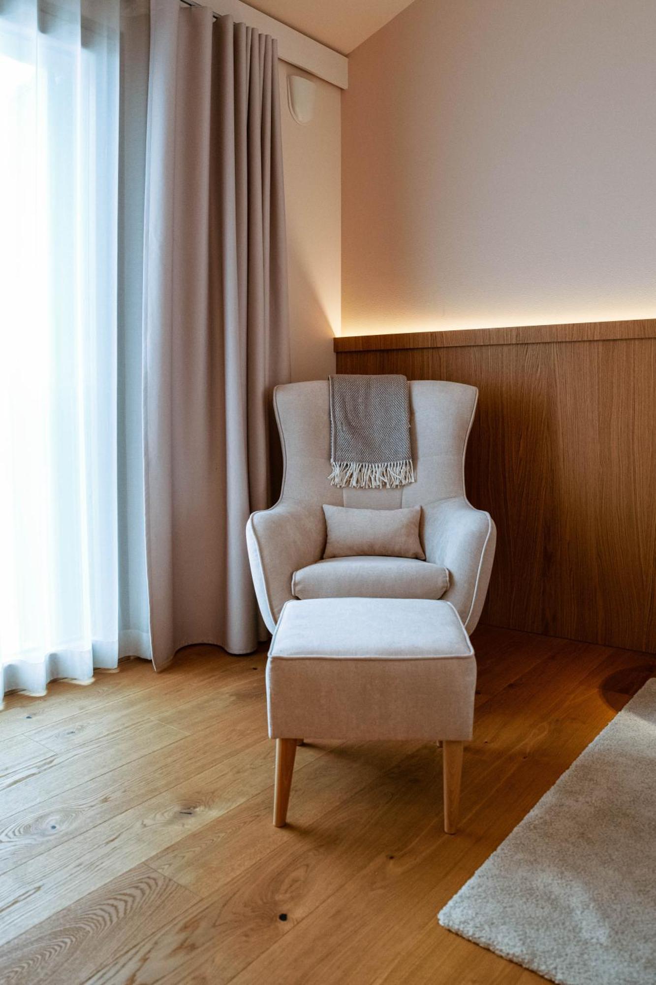 Posestvo Scurek Wine Bed & Breakfast Доброво Екстериор снимка