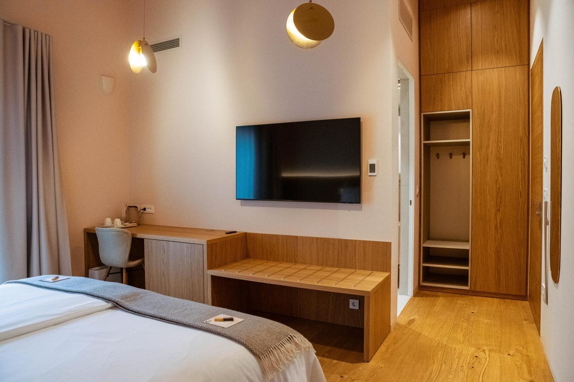 Posestvo Scurek Wine Bed & Breakfast Доброво Екстериор снимка